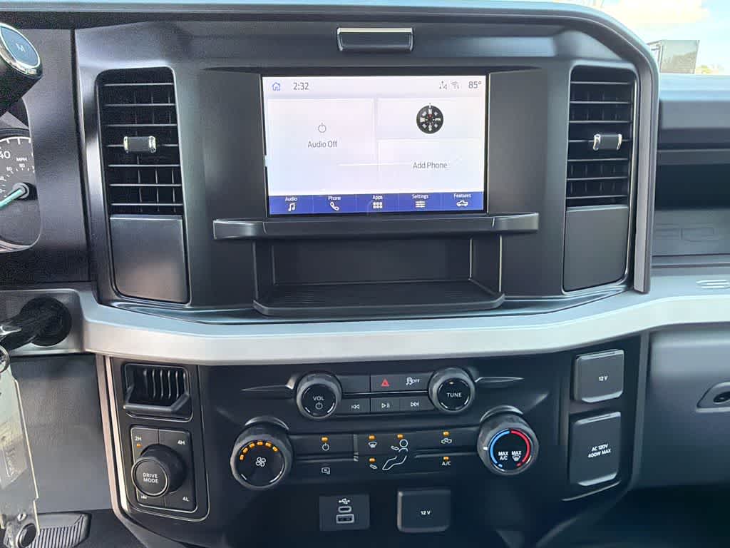 2025 Ford Super Duty F-350 SRW XL