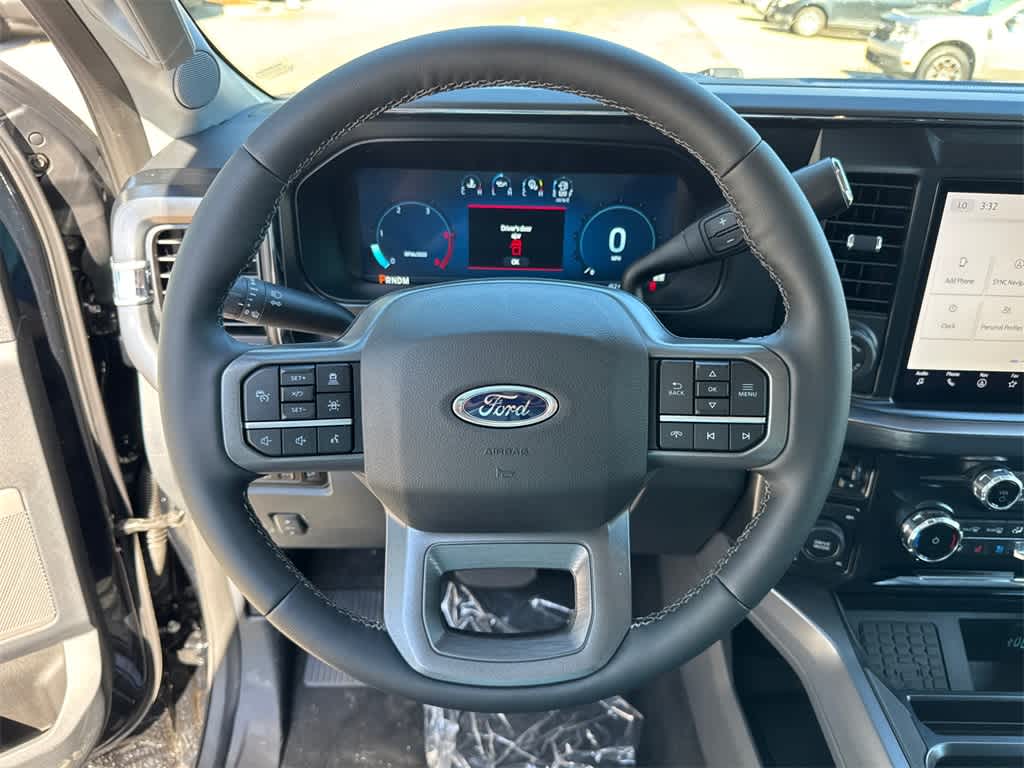 2026 Ford Super Duty F-350 SRW F-350® Lariat®