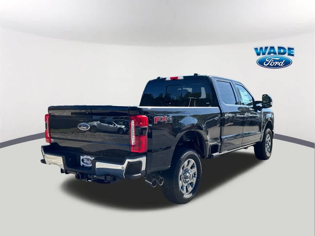 2026 Ford Super Duty F-350 SRW F-350® Lariat®