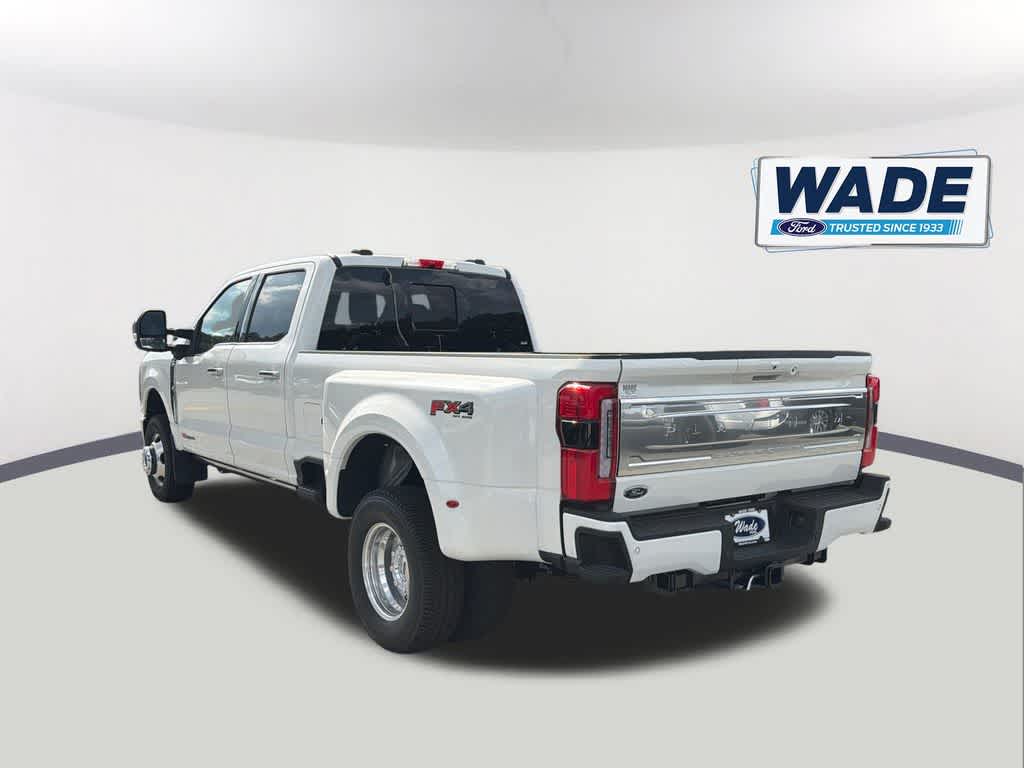 2026 Ford Super Duty F-350 DRW Pickup Platinum