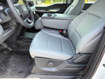 2026 Ford Super Duty F-350 DRW Pickup XL
