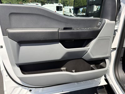 2026 Ford Super Duty F-350 DRW Pickup XL