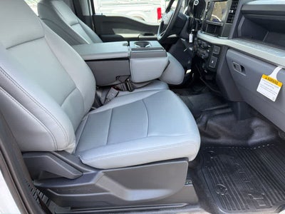 2026 Ford Super Duty F-350 DRW Pickup XL