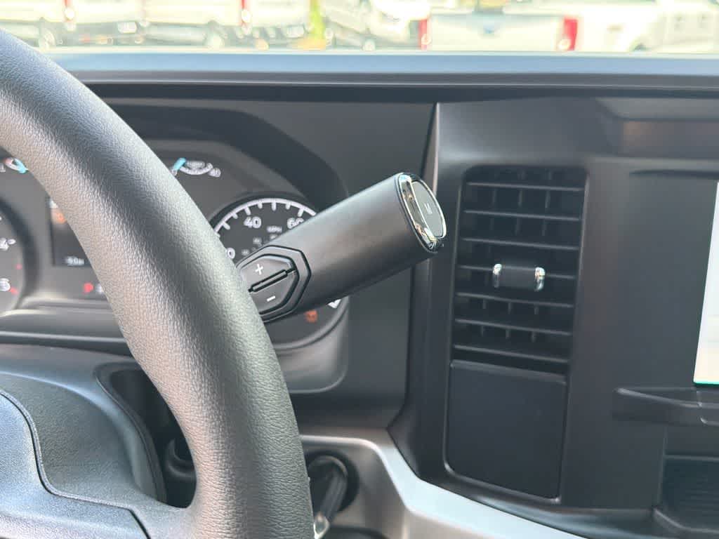 2026 Ford Super Duty F-350 DRW Pickup XL