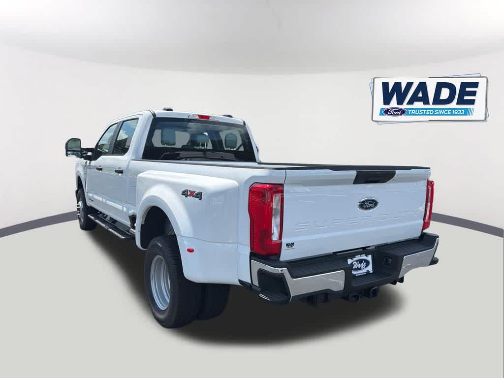 2026 Ford Super Duty F-350 DRW Pickup XL