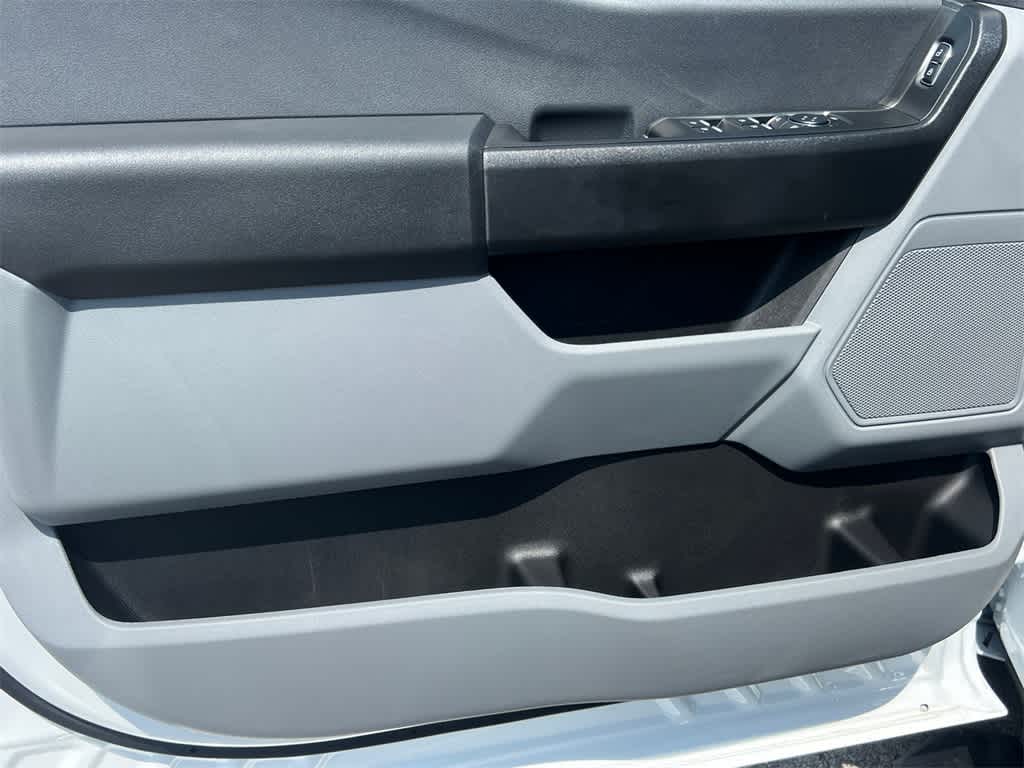 2025 Ford Super Duty F-350 DRW XL