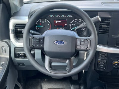 2025 Ford Super Duty F-350 DRW XL