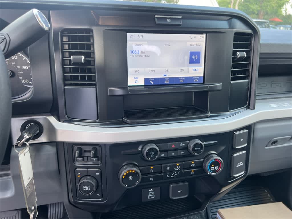 2025 Ford Super Duty F-350 DRW XL