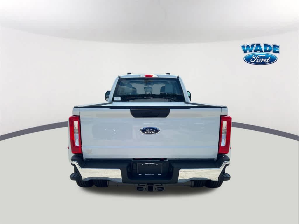 2025 Ford Super Duty F-350 DRW XL