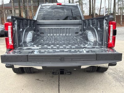 2026 Ford Super Duty F-350 DRW Pickup XLT