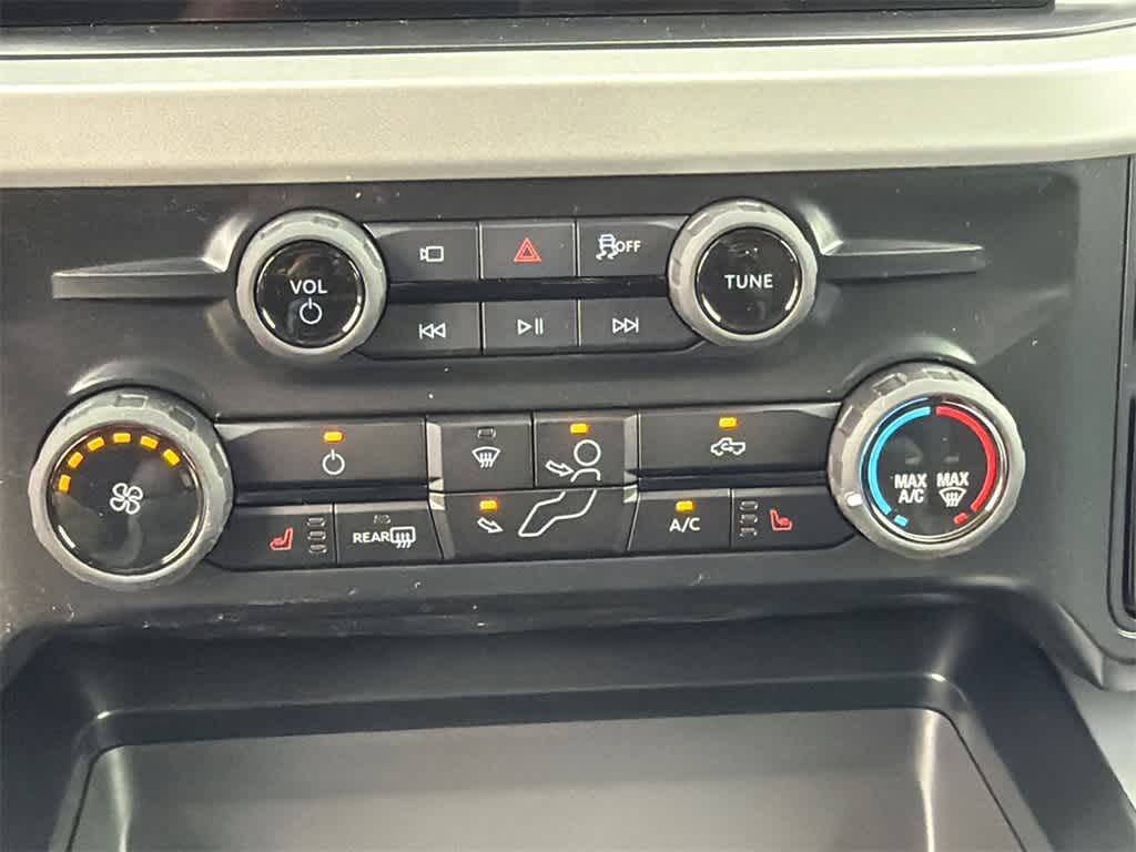 2026 Ford Super Duty F-350 DRW Pickup XLT