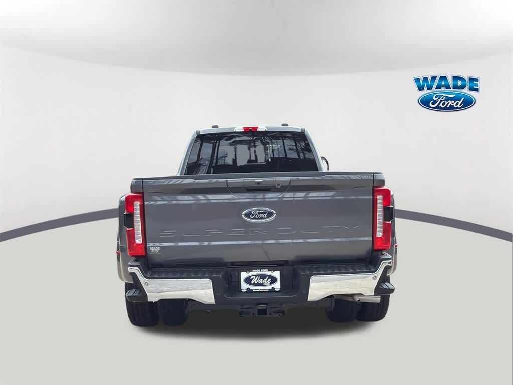 2026 Ford Super Duty F-350 DRW Pickup XLT