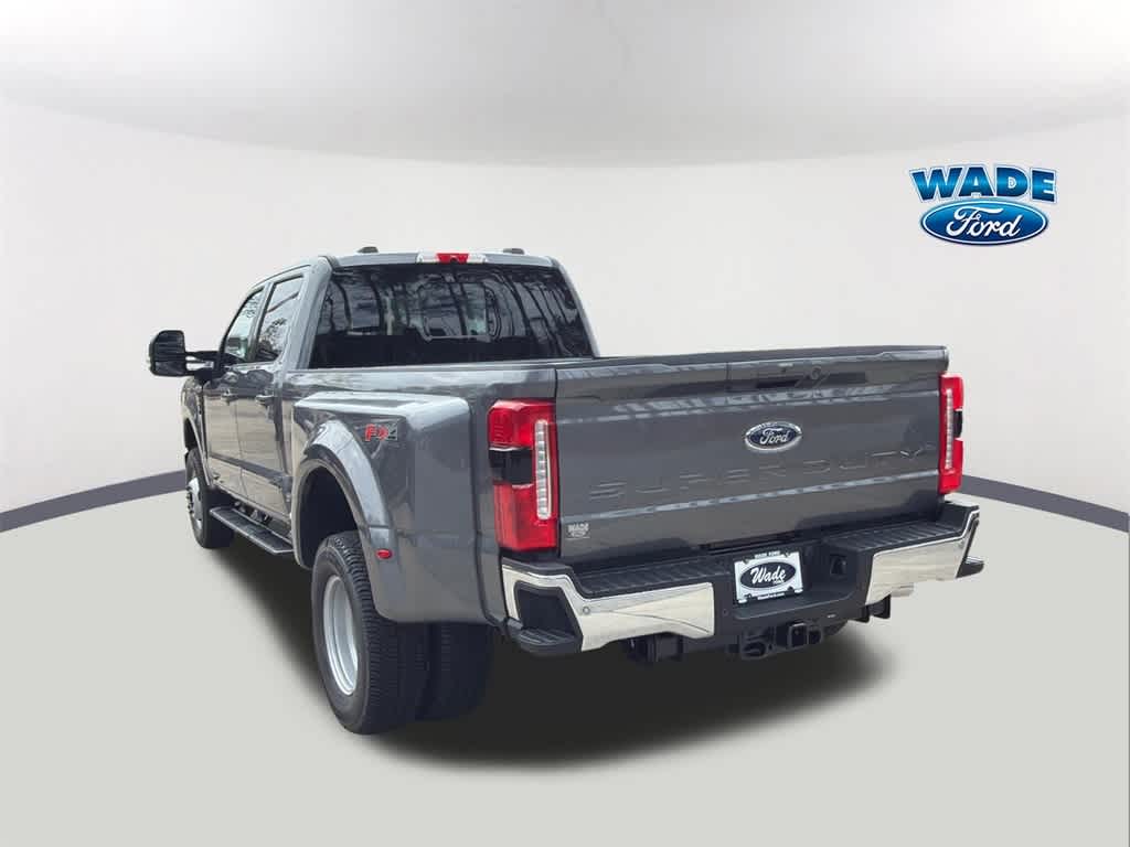 2026 Ford Super Duty F-350 DRW Pickup XLT