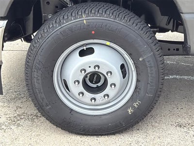 2026 Ford Super Duty F-350 DRW Pickup XLT