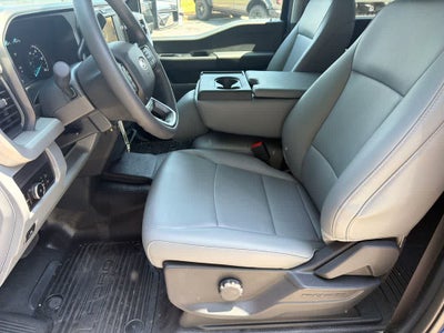 2026 Ford Super Duty F-350 DRW Pickup XL