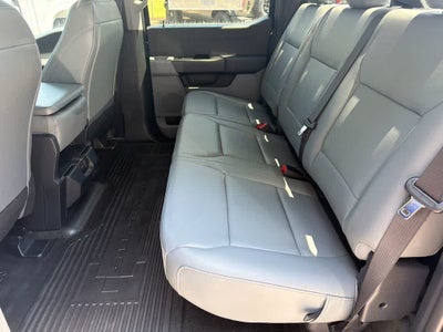 2026 Ford Super Duty F-350 DRW Pickup XL