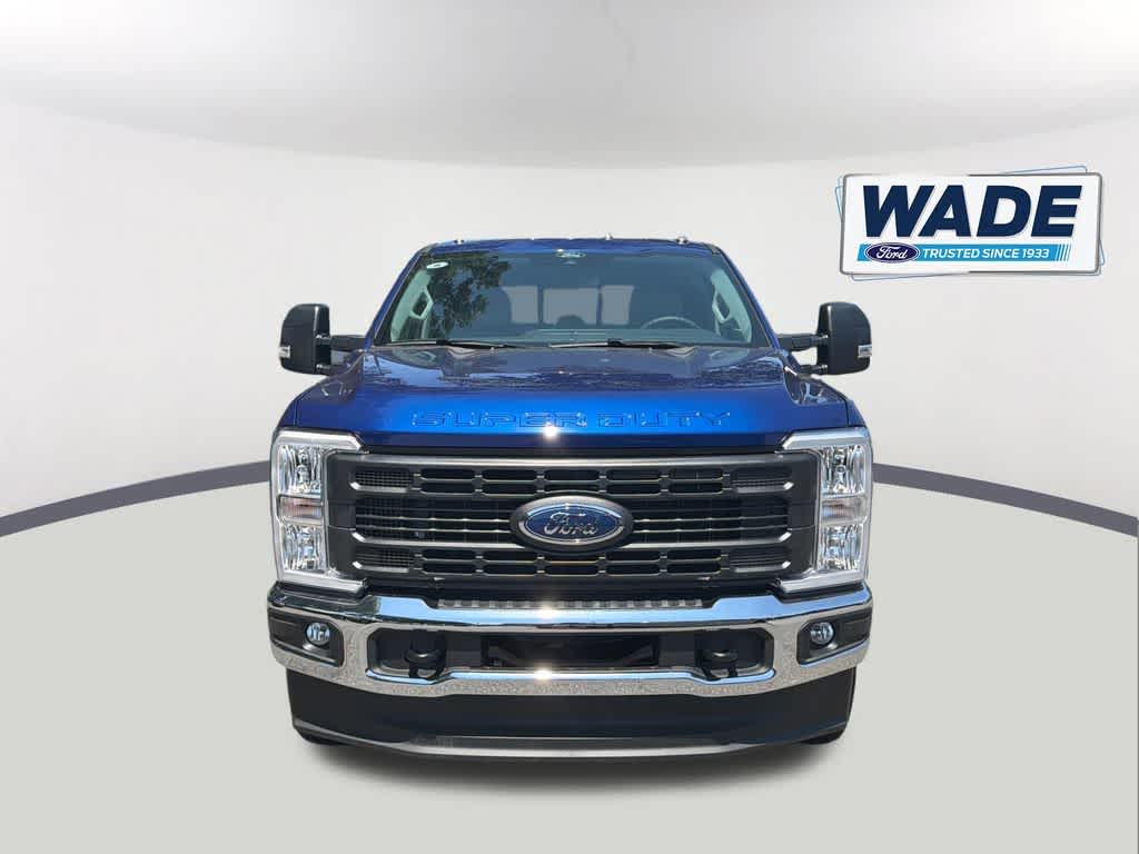 2026 Ford Super Duty F-350 DRW Pickup XL