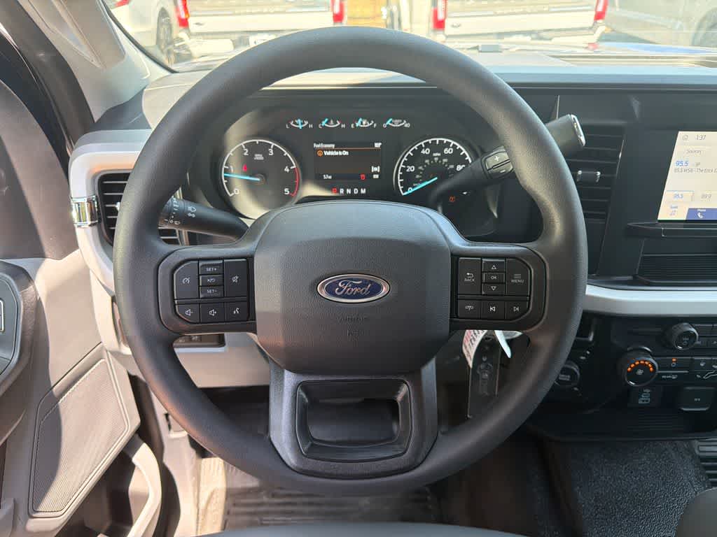 2026 Ford Super Duty F-350 DRW Pickup XL