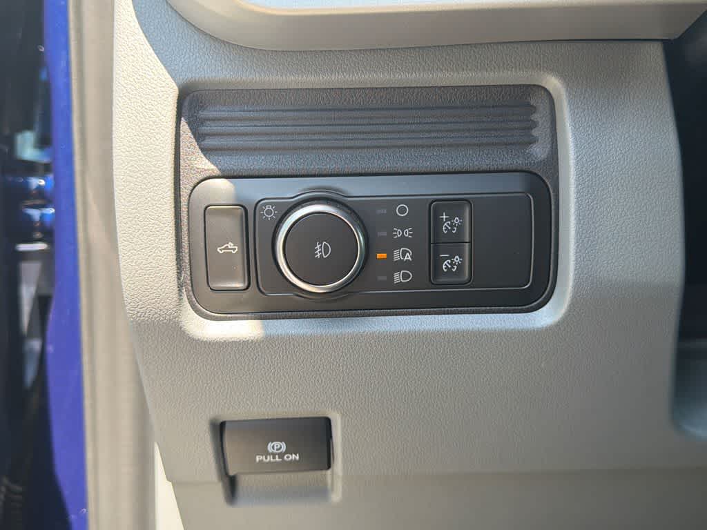 2026 Ford Super Duty F-350 DRW Pickup XL