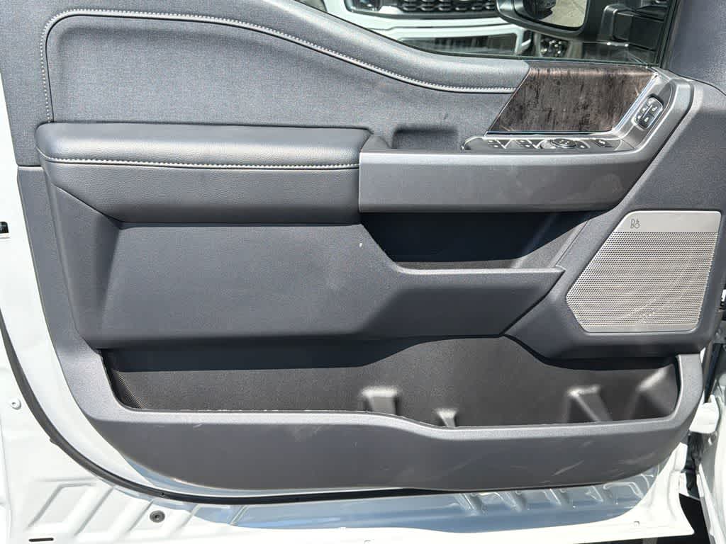 2026 Ford Super Duty F-350 DRW Pickup LARIAT