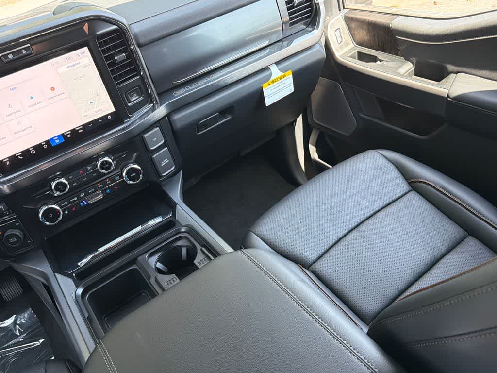 2026 Ford Super Duty F-350 DRW Pickup LARIAT