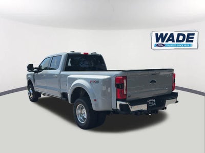 2026 Ford Super Duty F-350 DRW Pickup LARIAT