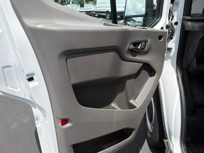 2025 Ford Transit Cargo Van T-250 148" Med Rf 9070 GVWR RWD