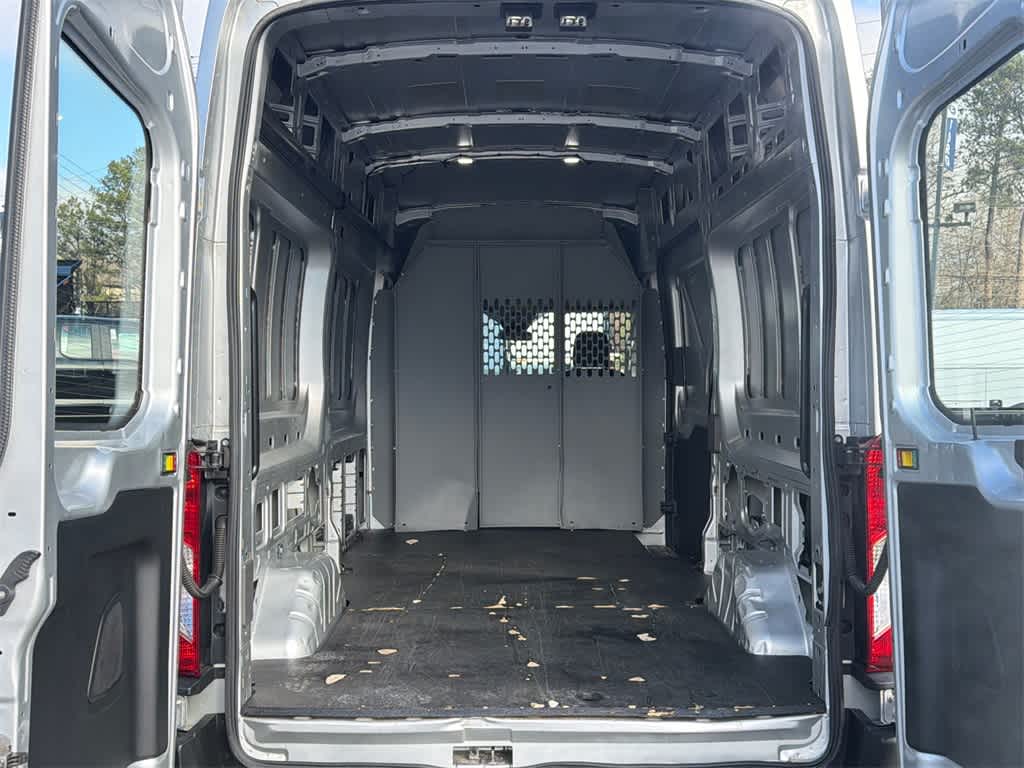 2023 Ford Transit 148 WB High Roof Cargo