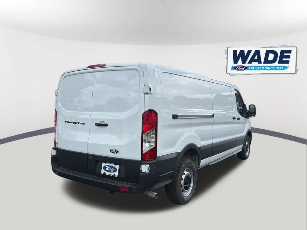 2026 Ford Transit T-250 130" Low Rf 9150 GVWR RWD