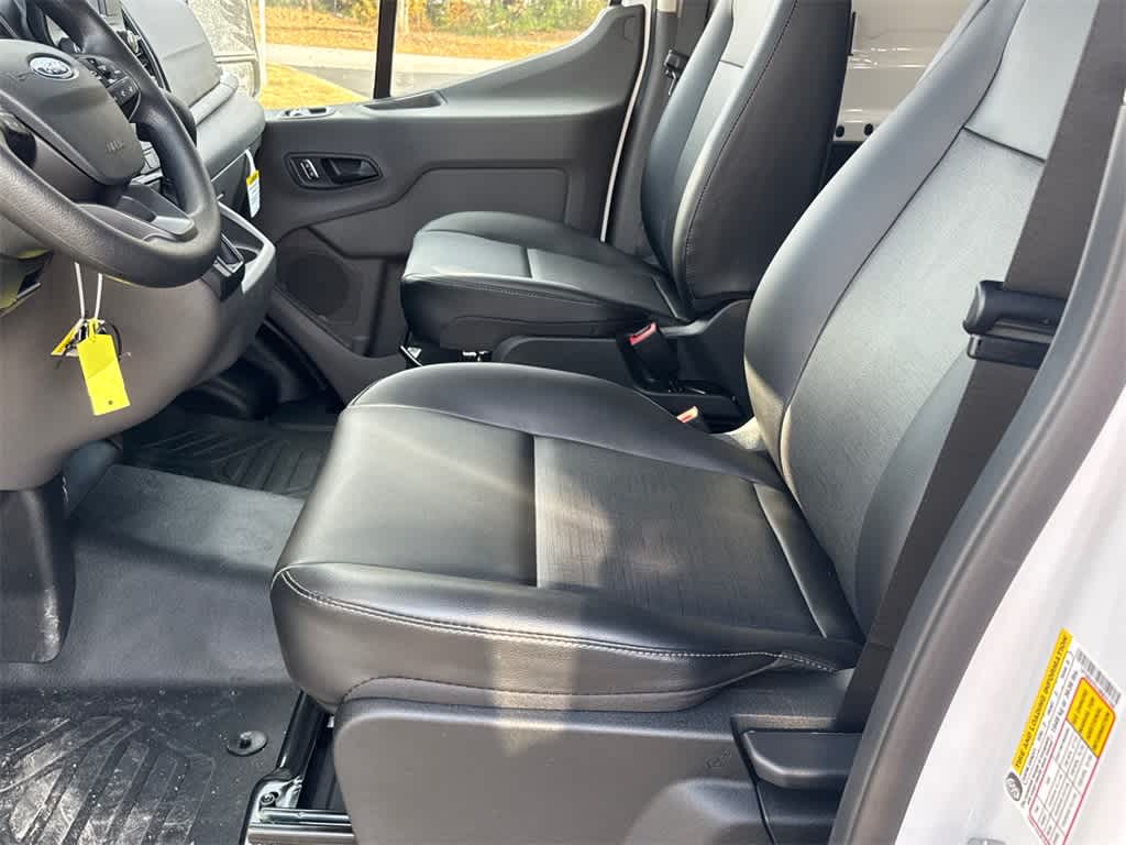2025 Ford Transit Cargo Van