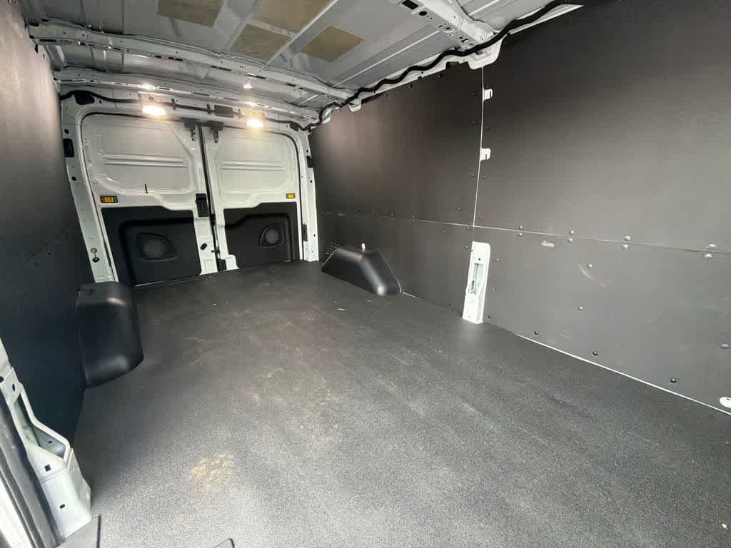 2025 Ford Transit T-250 130" Low Rf 9070 GVWR AWD