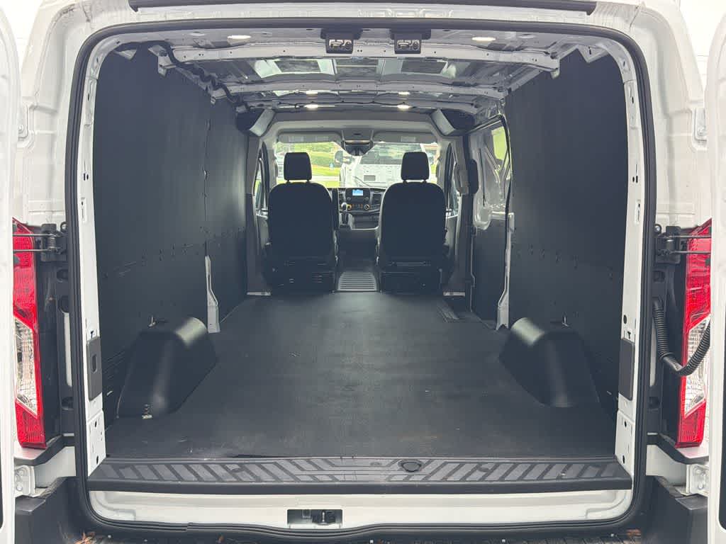 2025 Ford Transit T-250 130" Low Rf 9070 GVWR AWD