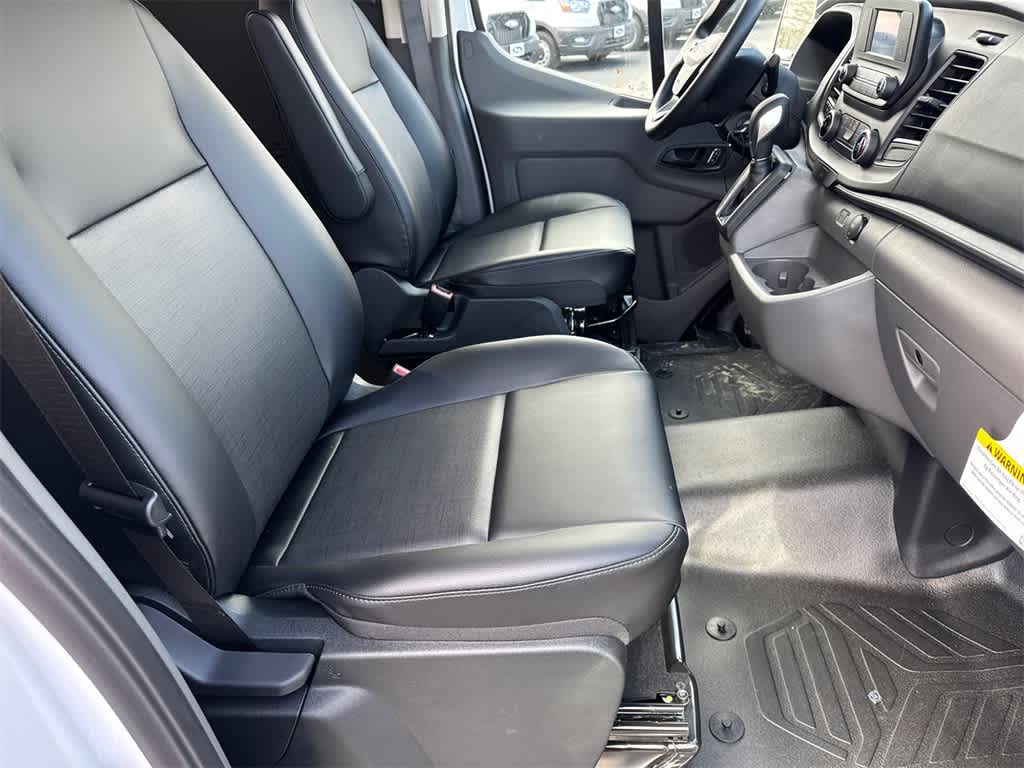 2025 Ford Transit Cargo Van