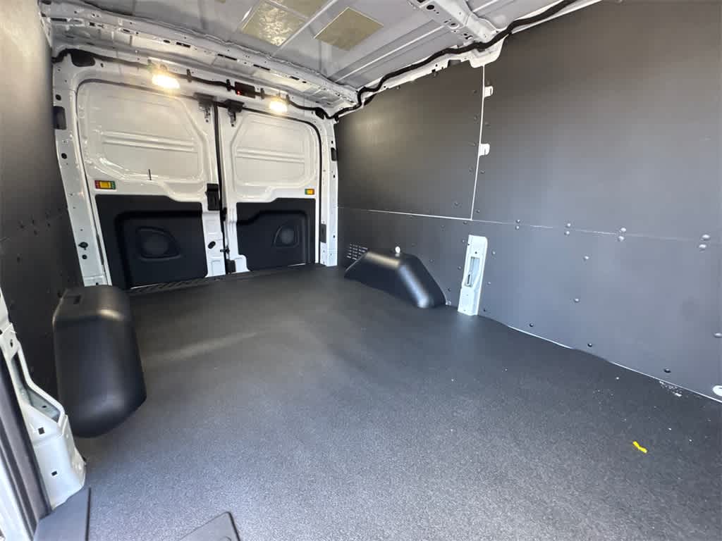 2025 Ford Transit Cargo Van
