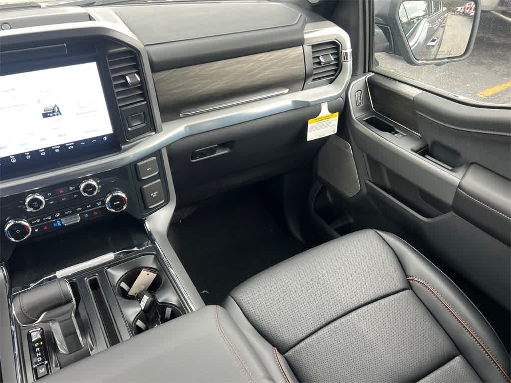 2025 Ford F-150 Lariat®