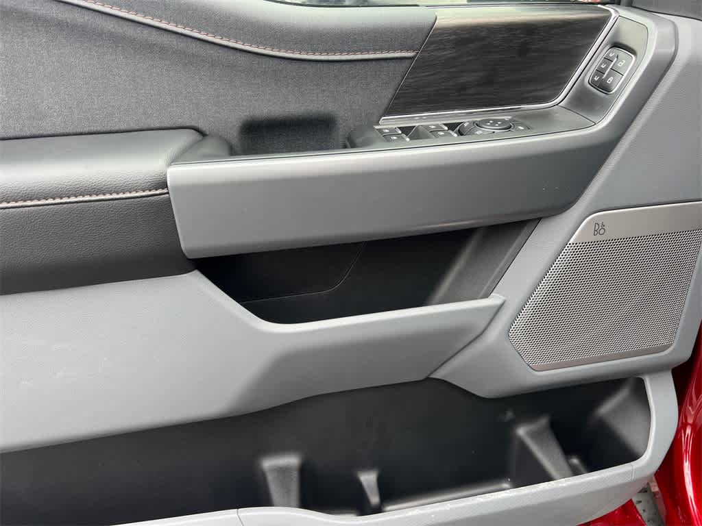 2025 Ford F-150 Lariat®