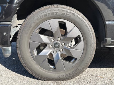 2022 Ford F-150 Lightning LARIAT