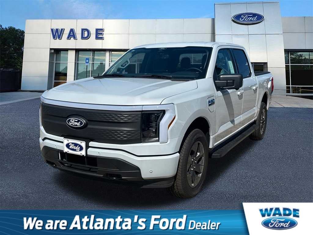 2025 Ford F-150 Lightning Flash