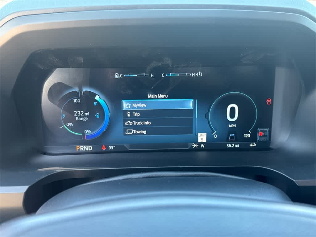 2025 Ford F-150 Lightning Flash