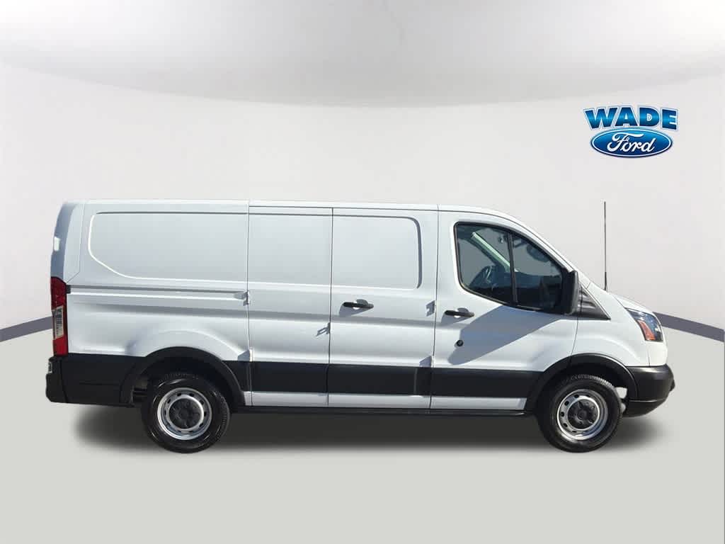 2019 Ford Transit 130 WB Low Roof Cargo