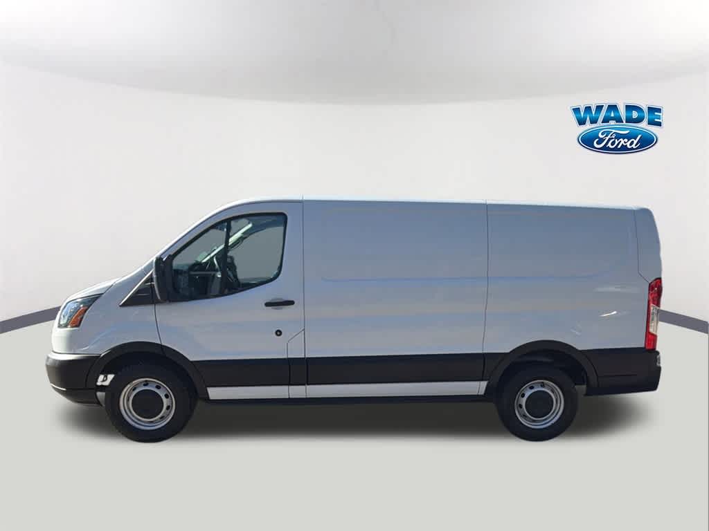 2019 Ford Transit 130 WB Low Roof Cargo