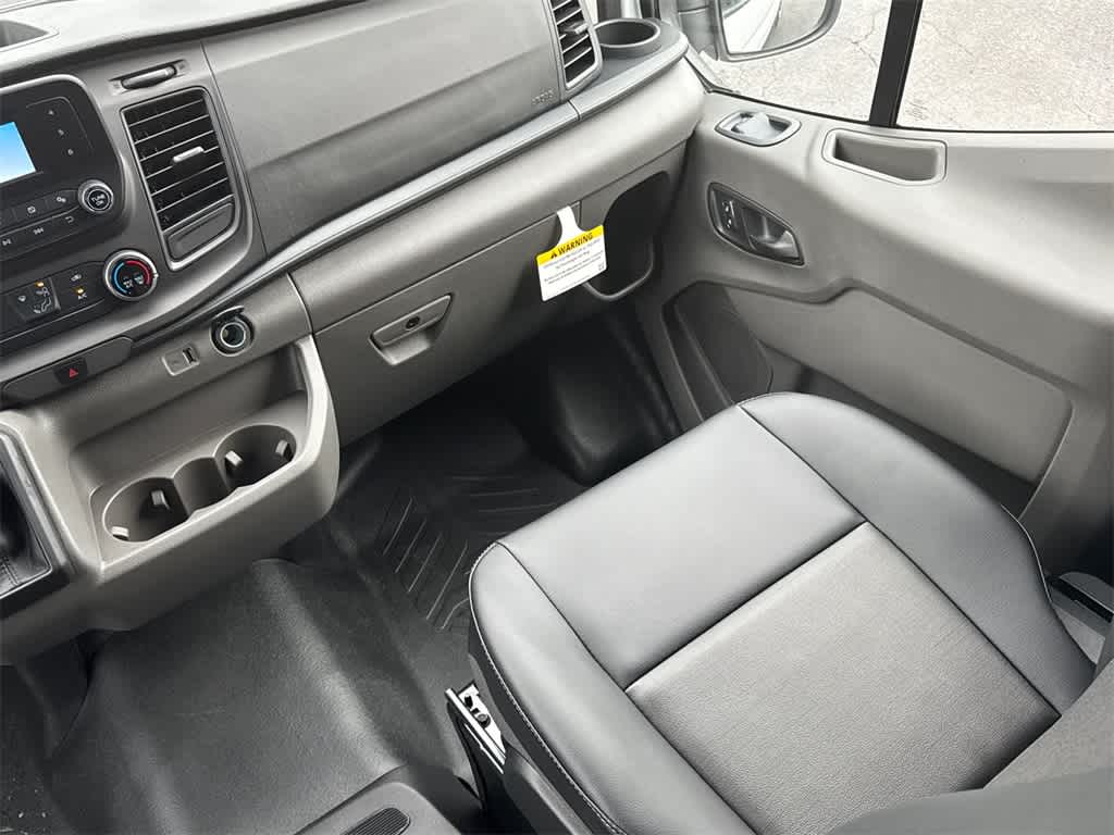2025 Ford Transit Cargo Van
