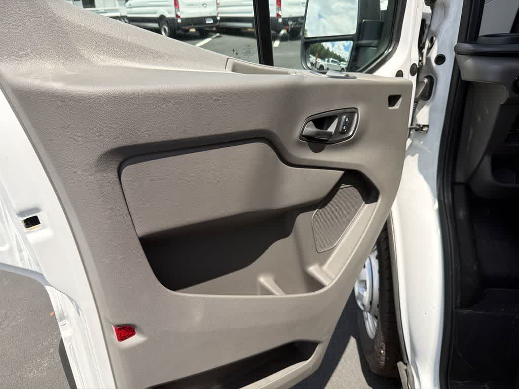 2025 Ford Transit Cargo Van