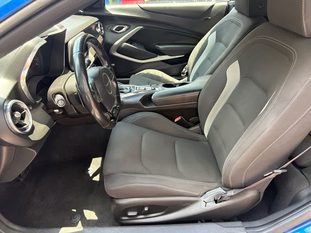 2017 Chevrolet Camaro 1LT