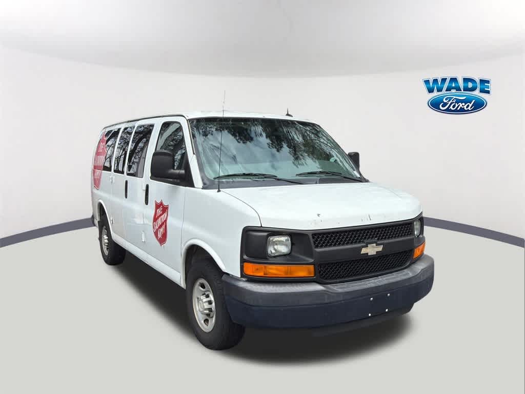 2013 Chevrolet Express Passenger LS