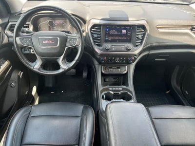 2022 GMC Acadia AT4