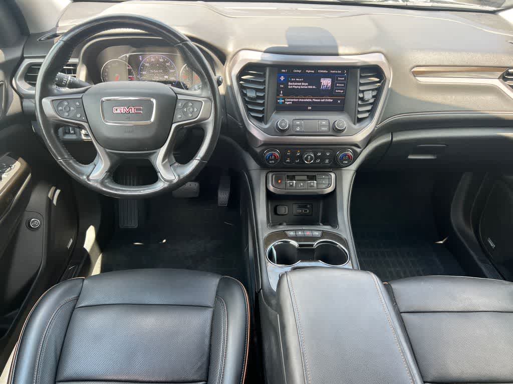 2022 GMC Acadia AT4
