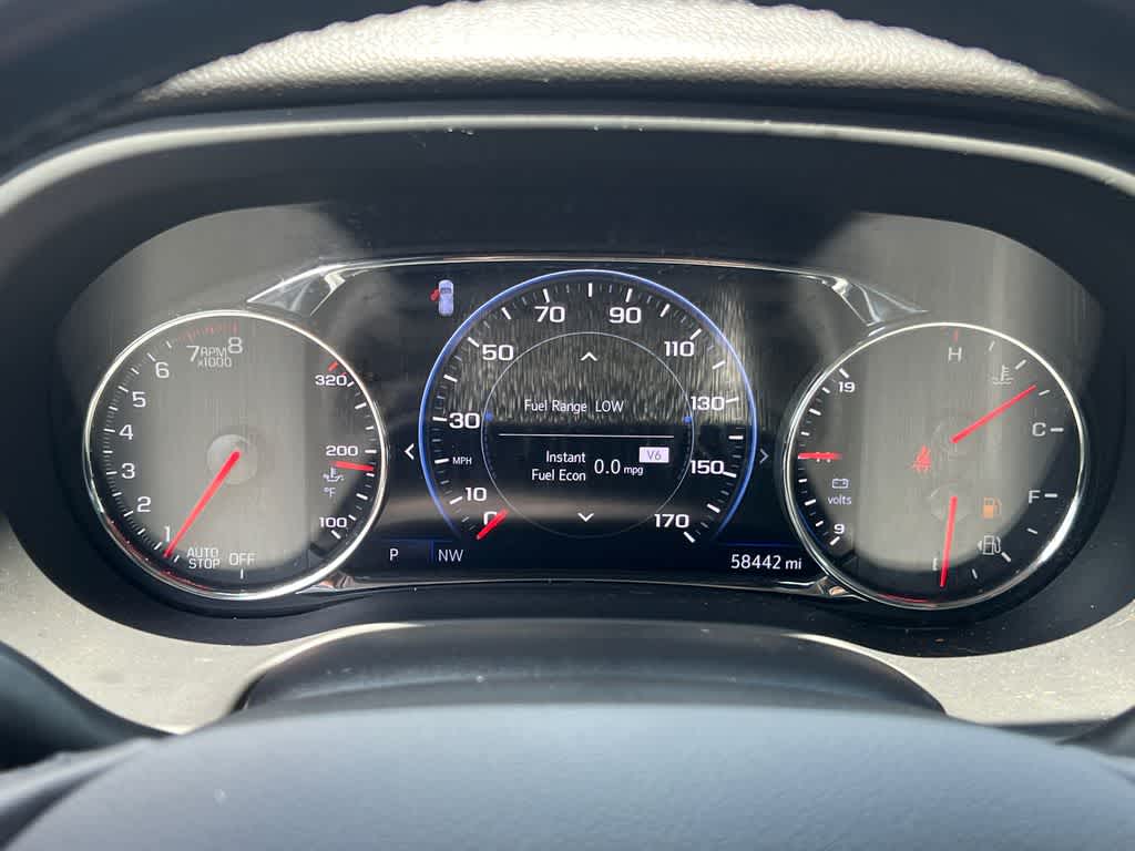 2022 GMC Acadia AT4