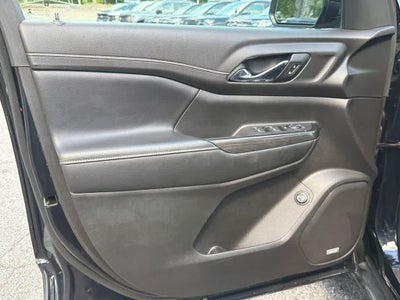 2021 GMC Acadia SLT