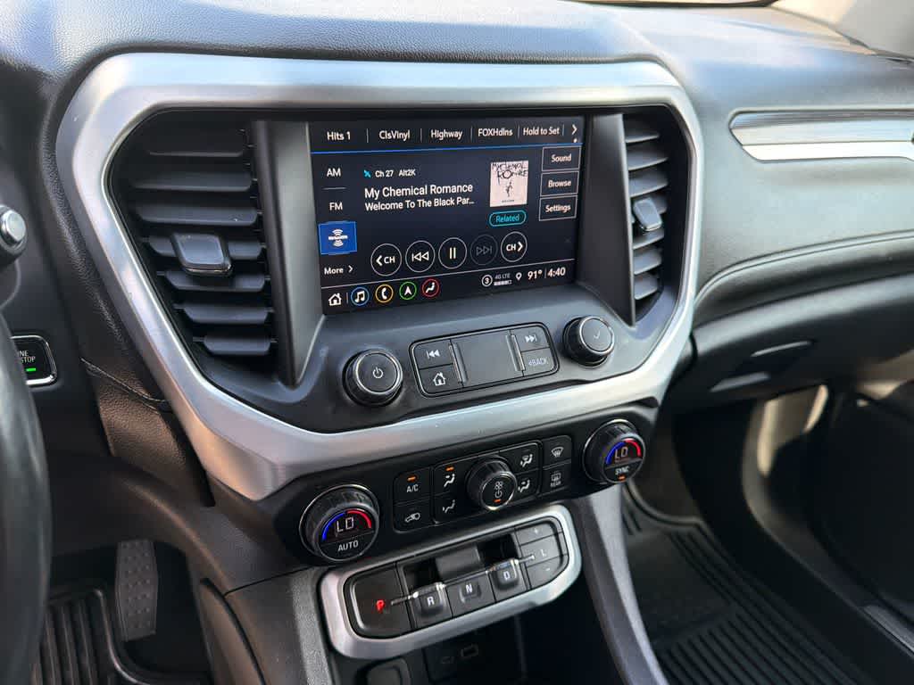 2021 GMC Acadia SLT